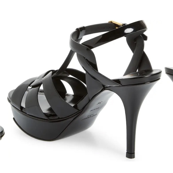 Saint Laurent Tribute Patent T-Strap Platform Sandals in Nero. Worn twice - Picture 2 of 10